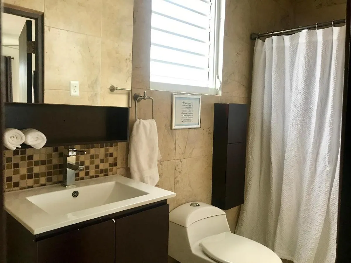 Apartament Multi Home In Isla Verde Beach Area With 5 Separate Apts Include 10 Bedrooms And 6 Bathrooms Sleep 26 People San Juan